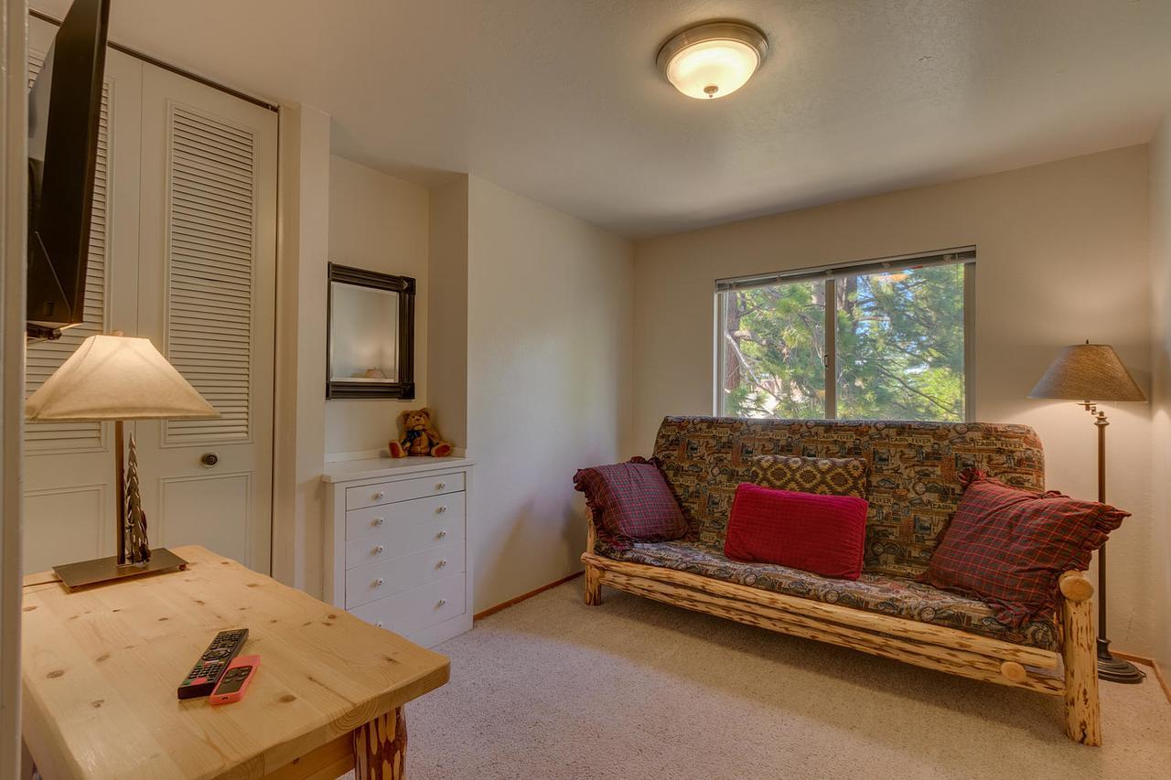 The Meadows - Six Bedroom Home South Lake Tahoe Exterior photo